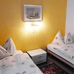 فندق هيرشن - غرينديلوالد جريندلوالد