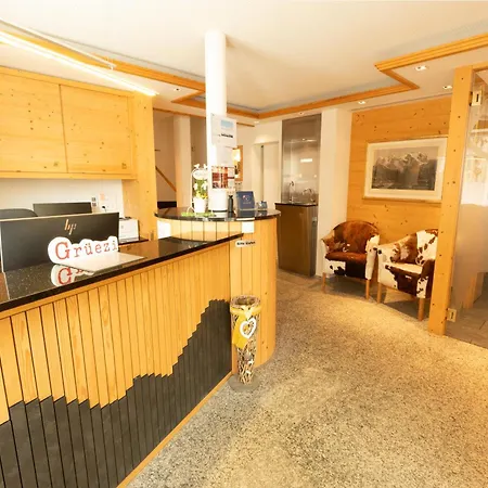 海尔森酒店 - 酒店 格林德瓦