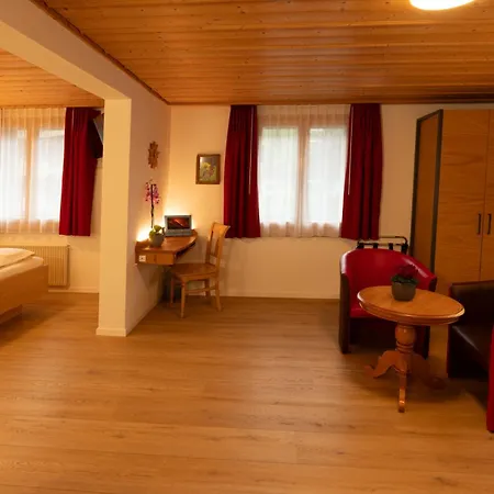 Szálloda Hirschen -