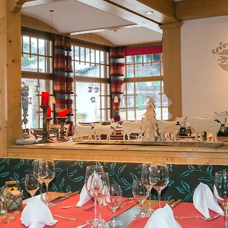 ヒルシェン グリンデルワルド