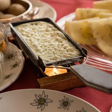 ヒルシェン グリンデルワルド グリンデルヴァルト