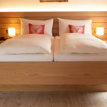 Hirschen - Szálloda